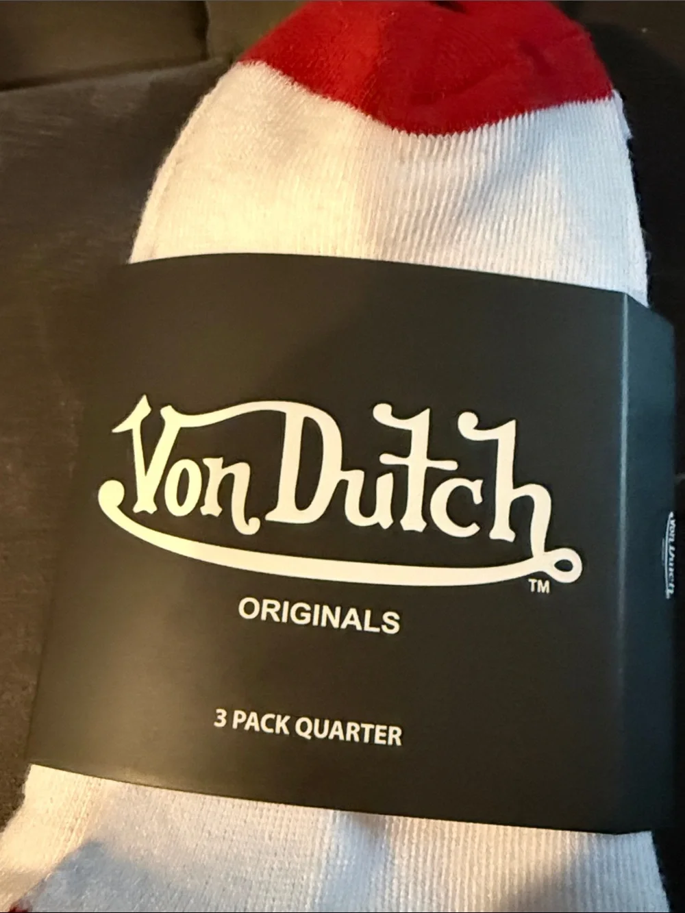 Von Dutch White and Red Quarter Athletic Socks